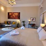 Orangehomes Urban Elegance Apartment