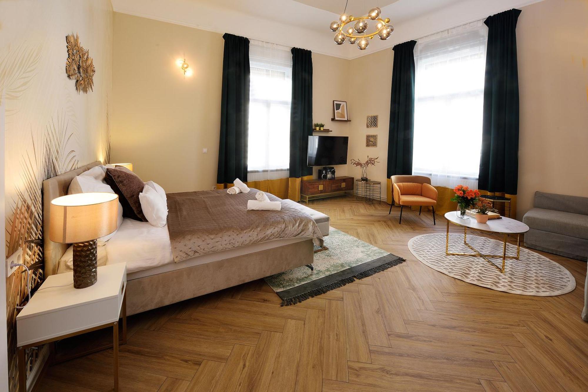 Apartment Orangehomes Urban Elegance